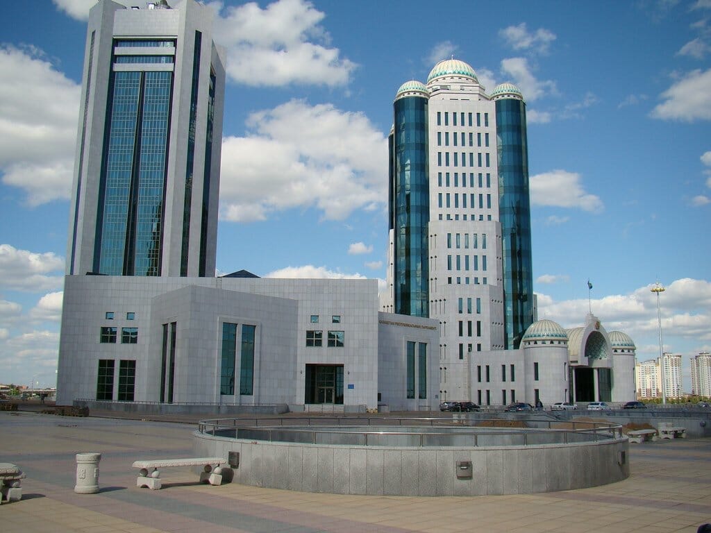 Kazakh_Parliament_Astana